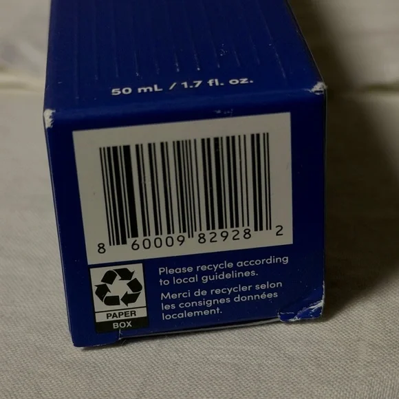 Lion Pose Unghosted Tinted Mineral SPF 42 New in Box - Picture 5 of 5